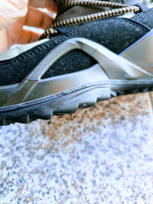 Lowa îmblănite Goretex pt lucru cu crăpături finuțe exterior