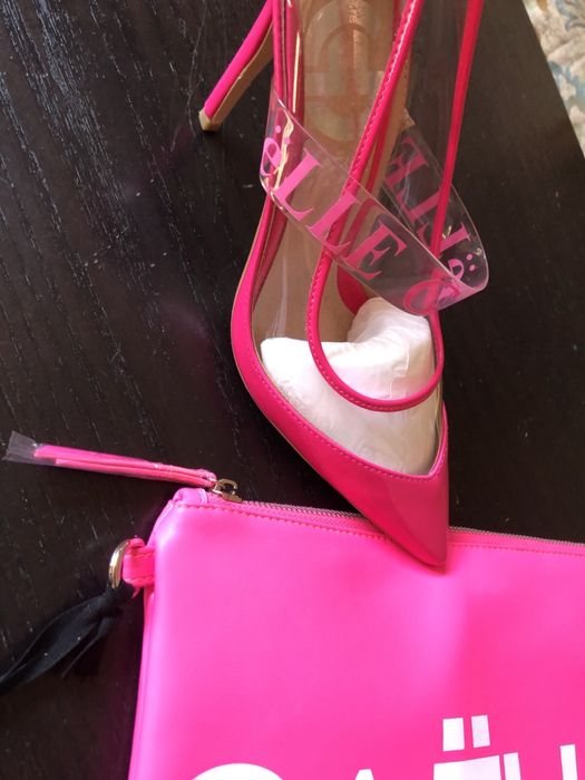 Дамски обувки нови