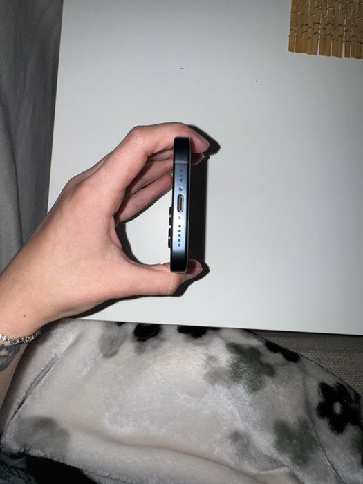 iPhone 15 Pro, 128 GB, stare perfectă