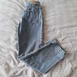 Blugi mom fit marimea 34