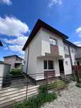 Icnchiriez vila 4 camere