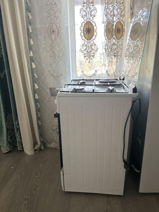 Газ плита новый………….