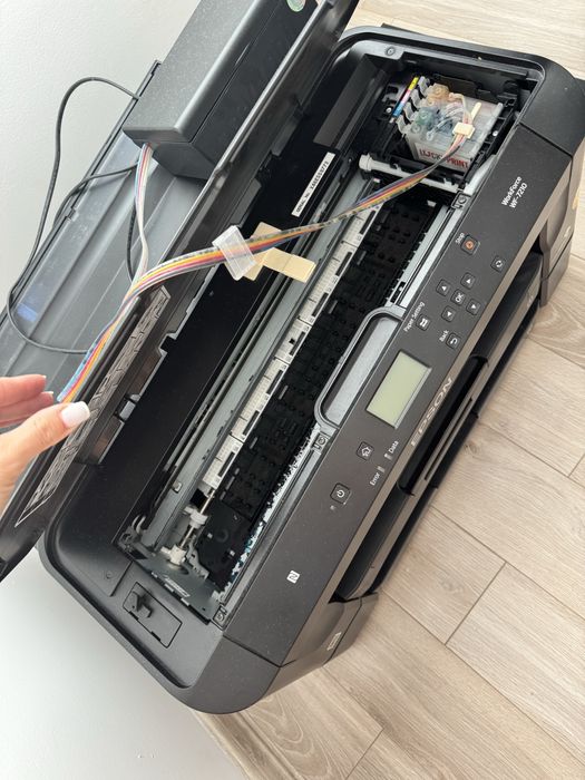 Принтер Epson WorkForce WF-7210 със СНПЧ
