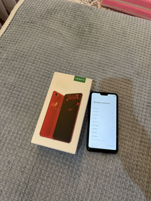 Продам телефон OPPO F7 64 GB