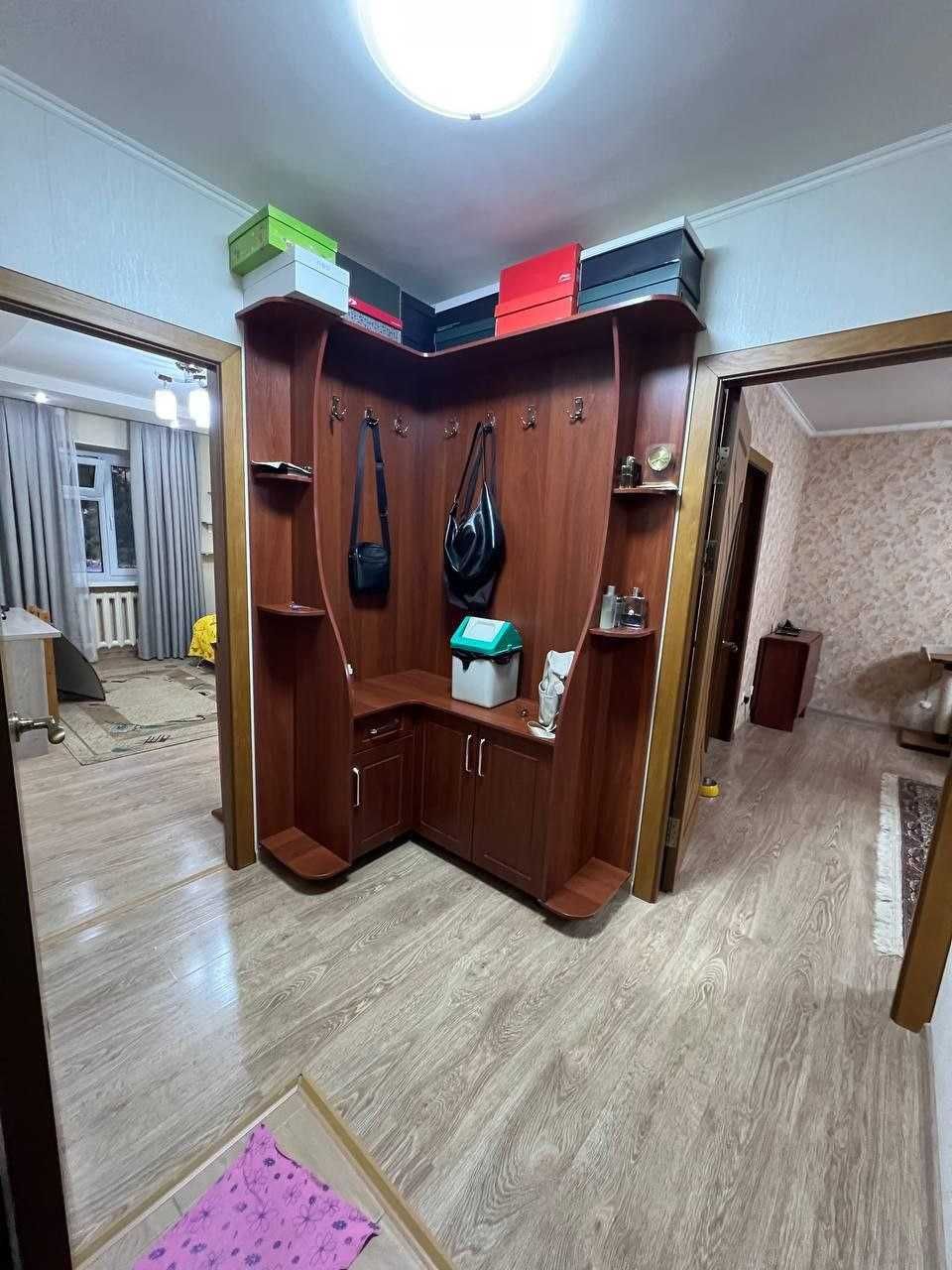 Продается Квартира Кирпич 3в4/2/4 балкон 2/4 Ориентир Школа-66