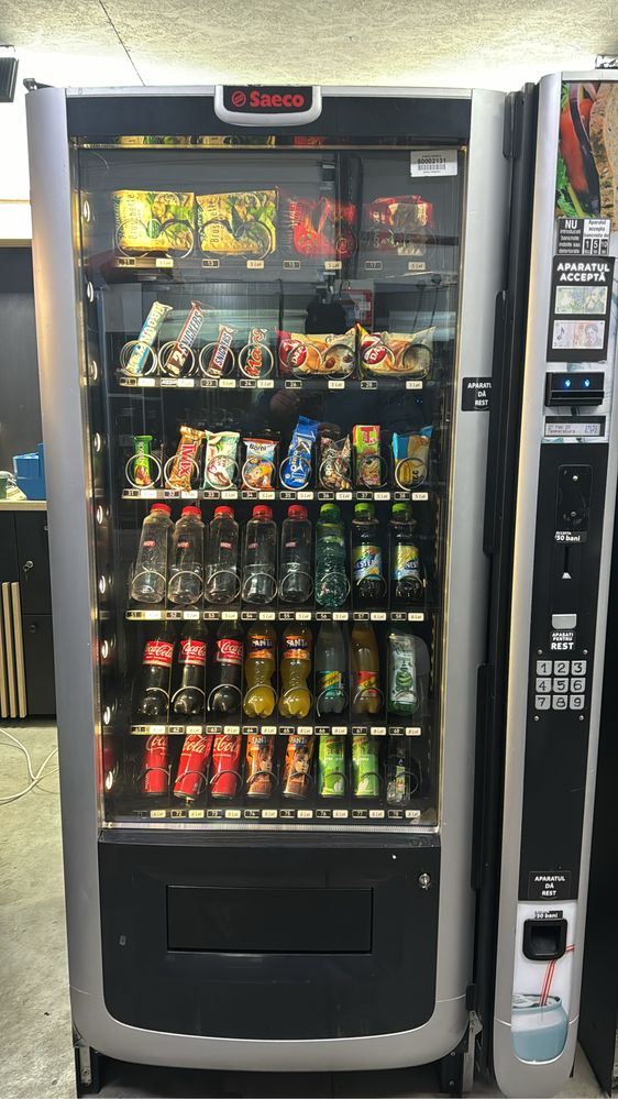 Vand 2 automate snak perfect functionale revizonate cu sistem plata