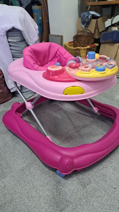 Детски паяк за прохождане