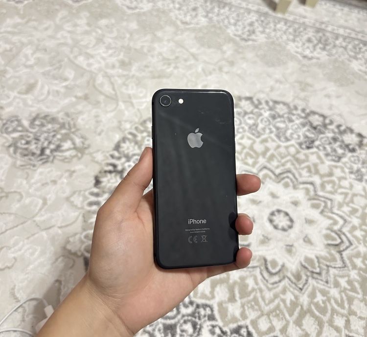 Iphone 8 срочно 30мын бугын тек