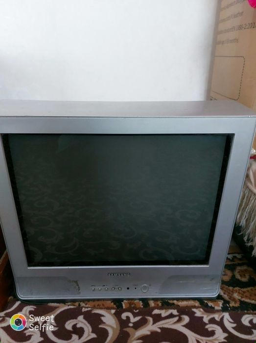 Продам телевизор