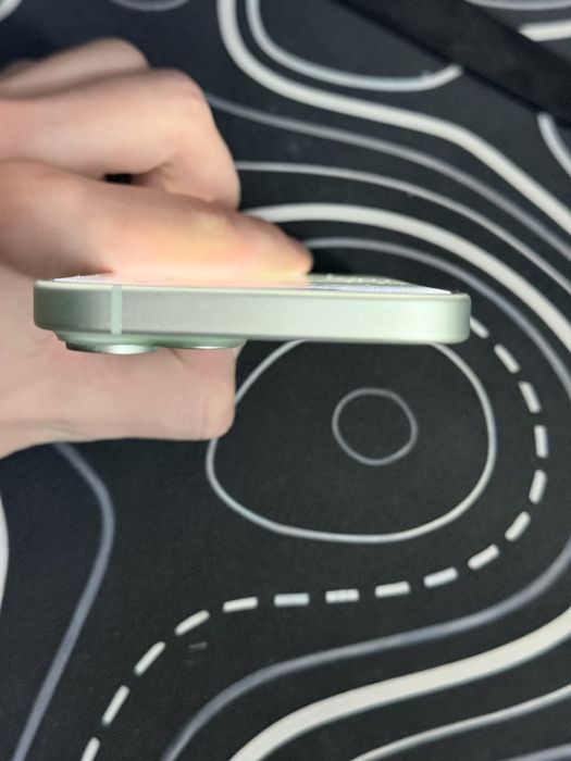 Iphone 15 в идеальном состояние