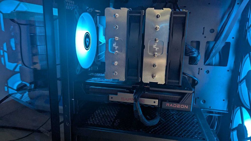 Calculator Gaming Rx 9060 xt, Ryzen 5 7600x, ca si nou