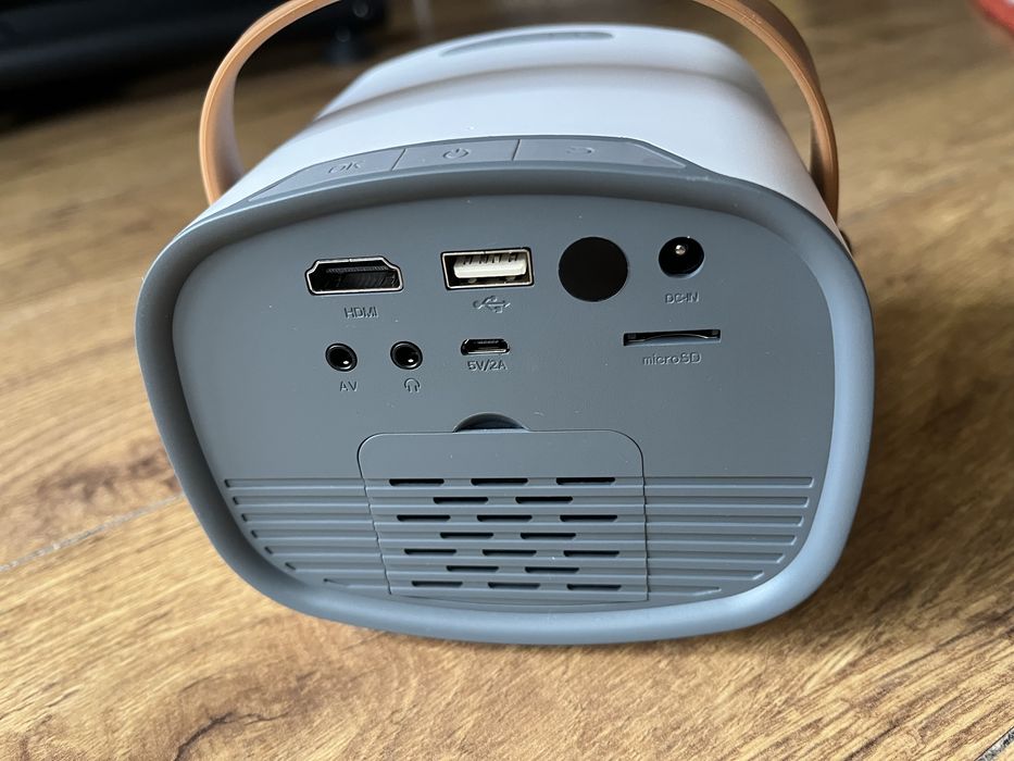 Proiector portabil led