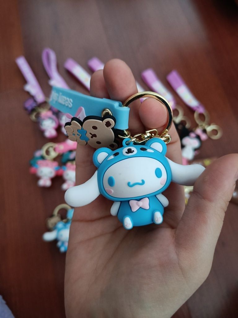 Breloc Sanrio: Kuromi, Cinnamoroll, Hello Kitty, My Melody, Pompom