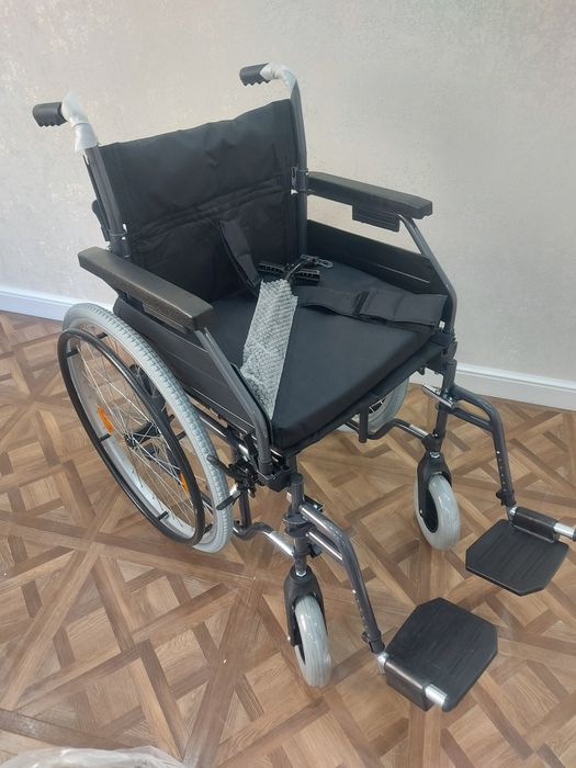 Инволидная коляска