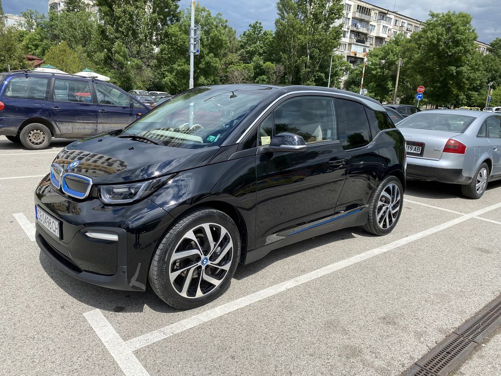 BMW i3 Електромобил