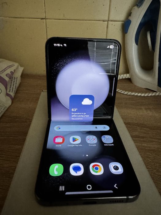 Samsung Galaxy z flip 5