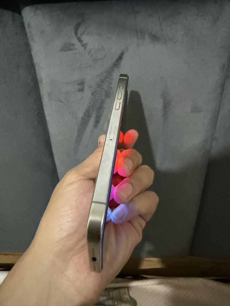 Iphone 15 pro max 256 gb 91% yomkis  dual sim abmenam bor