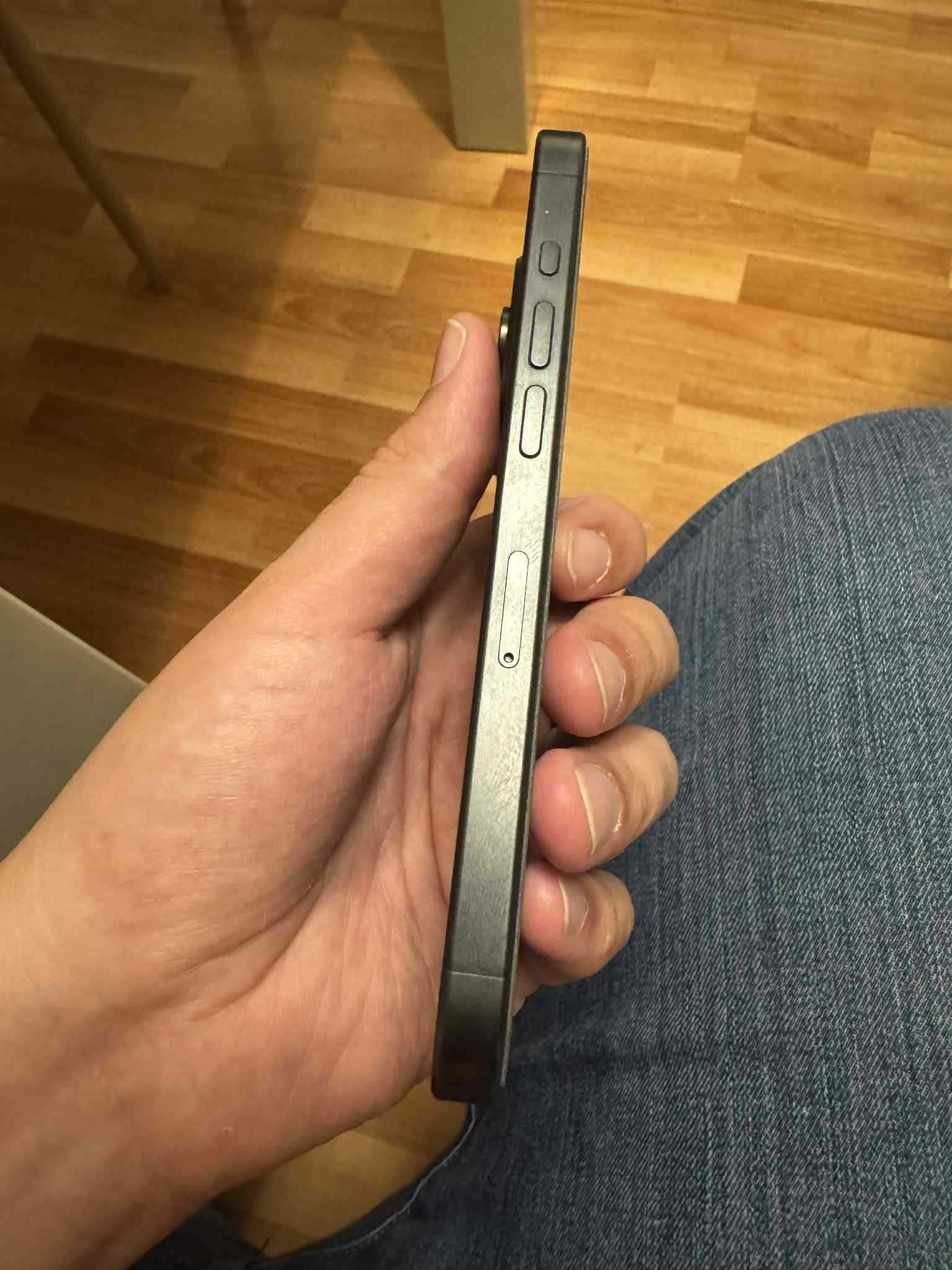 Iphone 15 pro 256GB