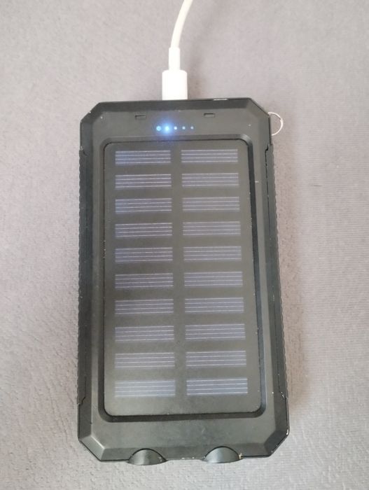 Продам повербанк с фонариком