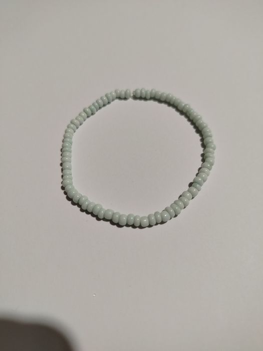 Ръчно изработени гривни