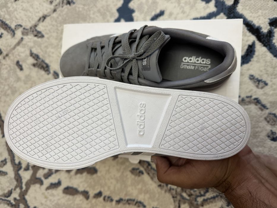 Кроссвки Адидас оригинал