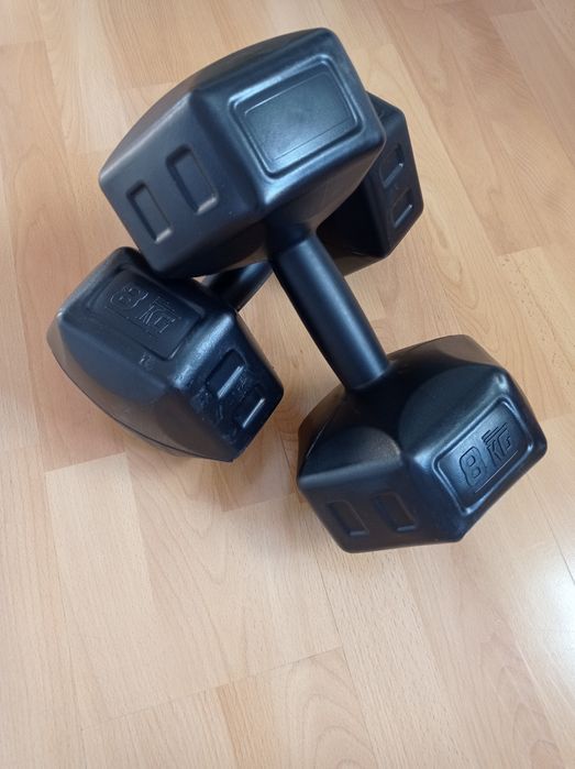 Set gantere hexagonale, 2 x 8kg
2 x 8 KG