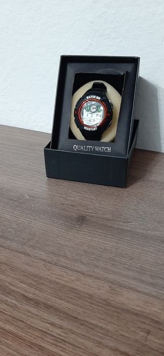 Спортен електронен часовник