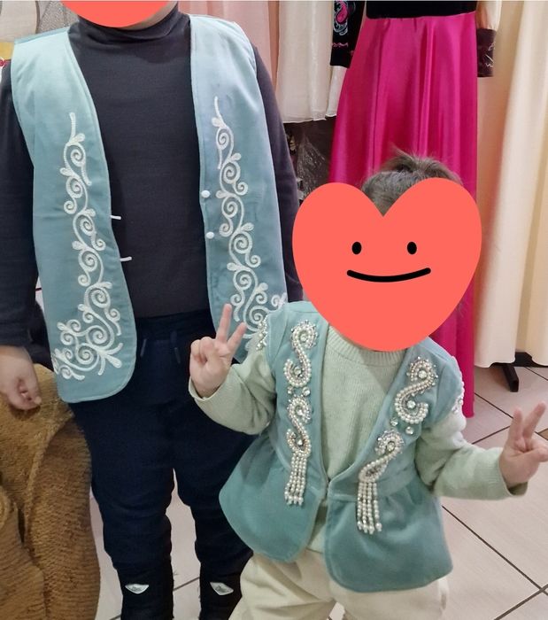 Продам жилетки национальные