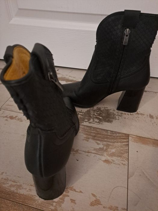 Уникални боти естествена кожа