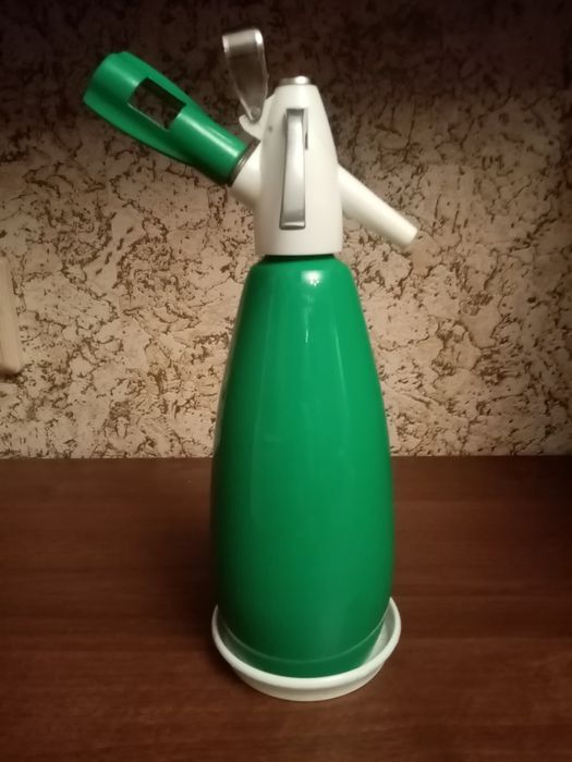 Сифон для газировки