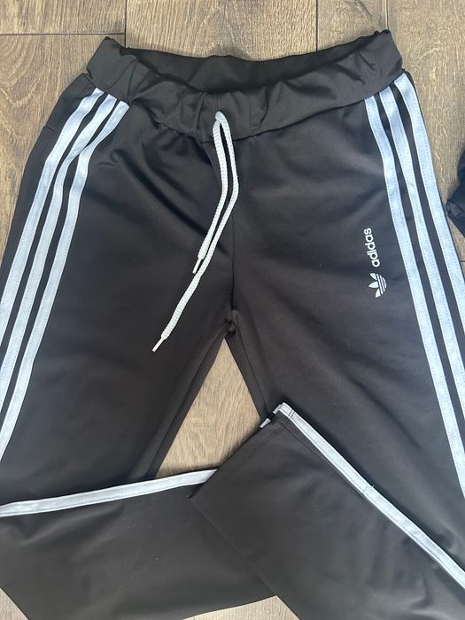 Дамски екип Адидас