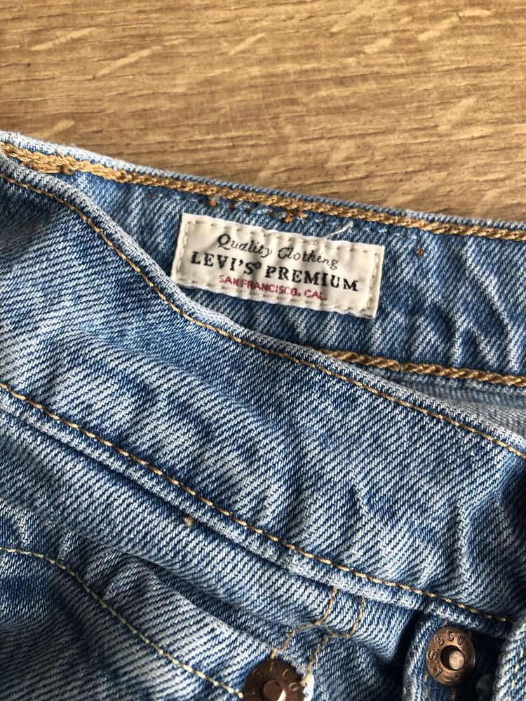 Дънки levis светли