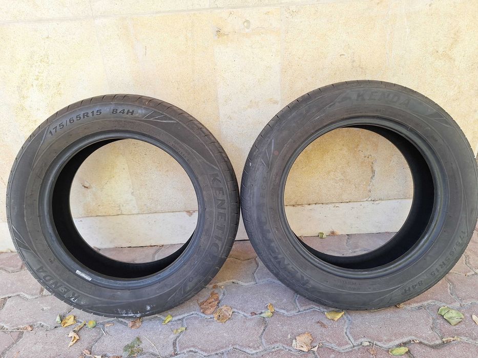 Гуми 175/65/R15 - два броя летни Kenda