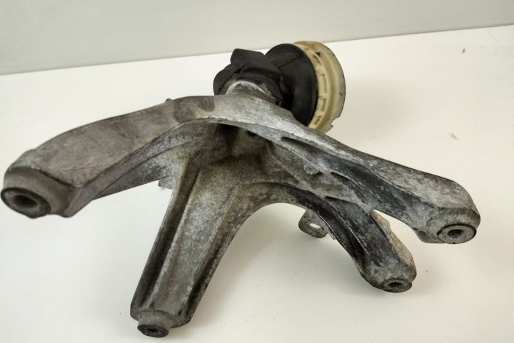 Suport motor  dreapta 8K0199308EE / 8K0 199 308EE / 8K0-199308EE / 8K