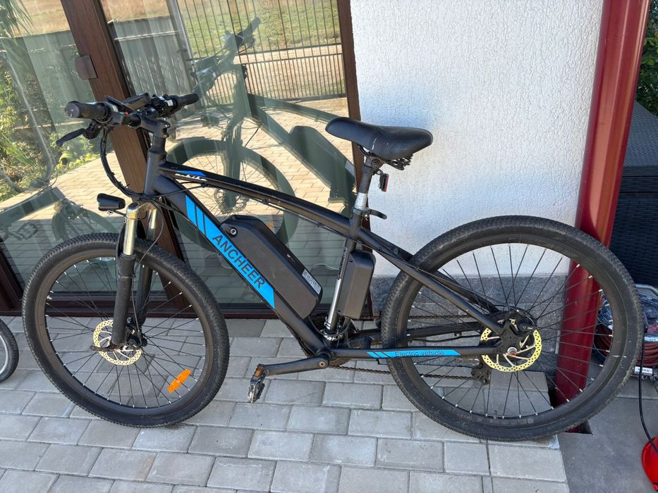 Vand 3 biciclete