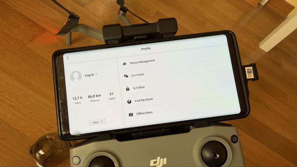 DJI Air 2 Combo – КАТО НОВ! + ПОДАРЪК Площадка за Кацане