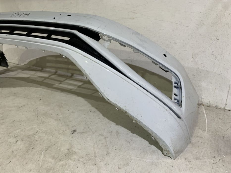 Bara fata VW Passat B8, facelift, 2019, 2020, 2021, 2022, 2023, cod origine OE 3G0807221E, cu gauri pentru senzori de parcare (6).