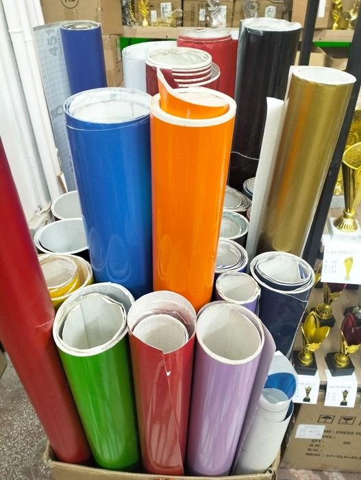 Când cutter plotter teneth L1300+ autocolant gratuit