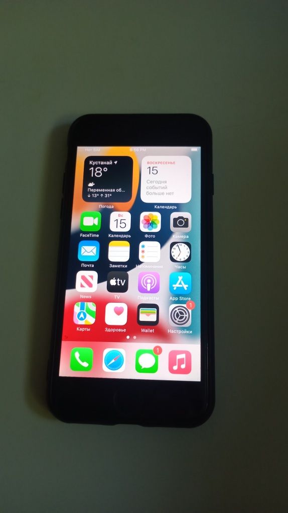 iPhone 7 смартфон