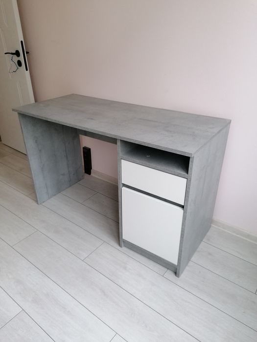 Детско бюро от Юск