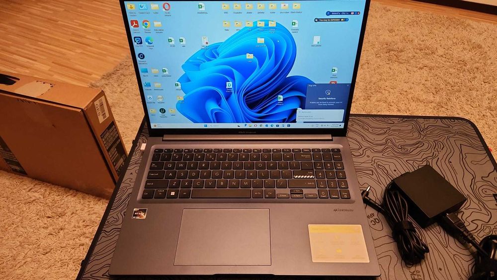 Se vinde ASUS VivoBook 16X M1603IA stare excelenta!