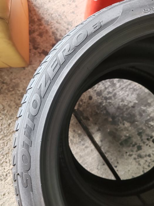 2 cauciucuri 235 40 19