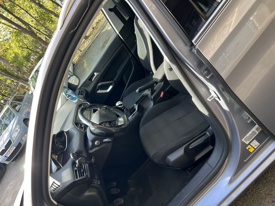 Vand Peugeout 308/an 2014/1,6 diesel 120cp
