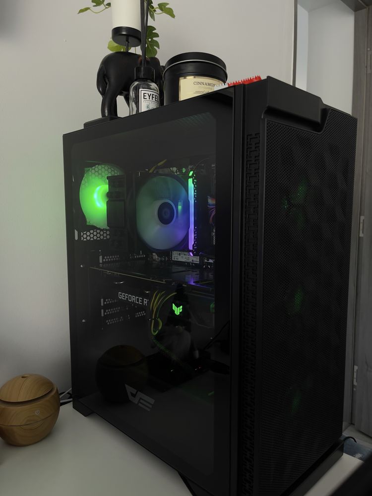 PC Ryzen 5500, RTX 3070, 16GB RAM