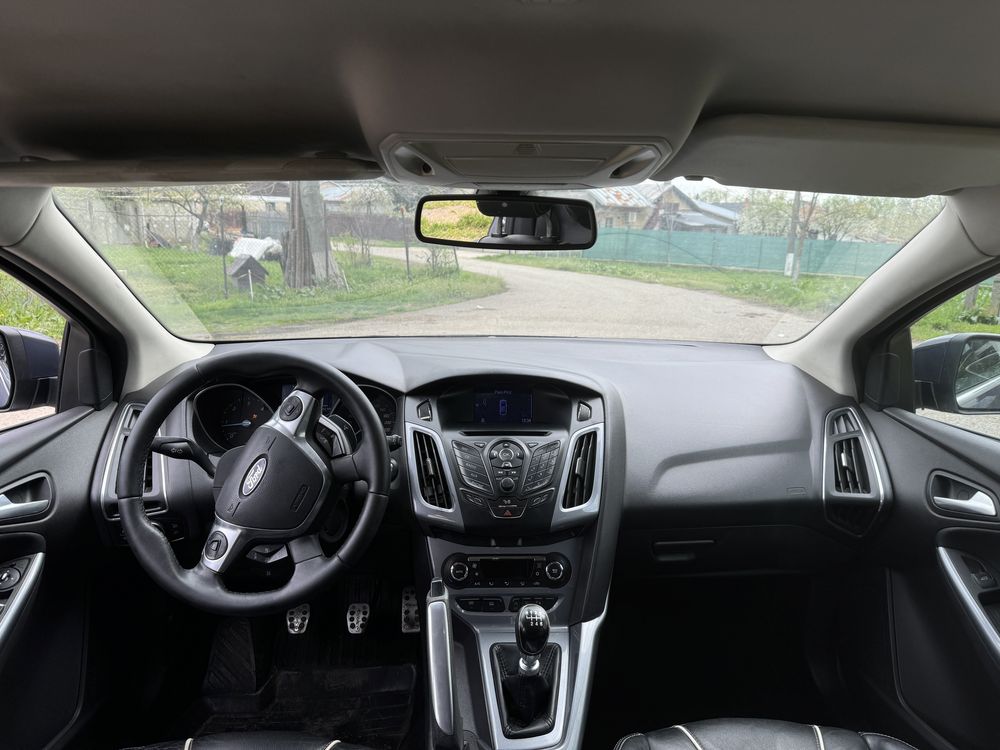 Piese dezmembrari ford focus 3 1.6 tdci 115 cp t1db