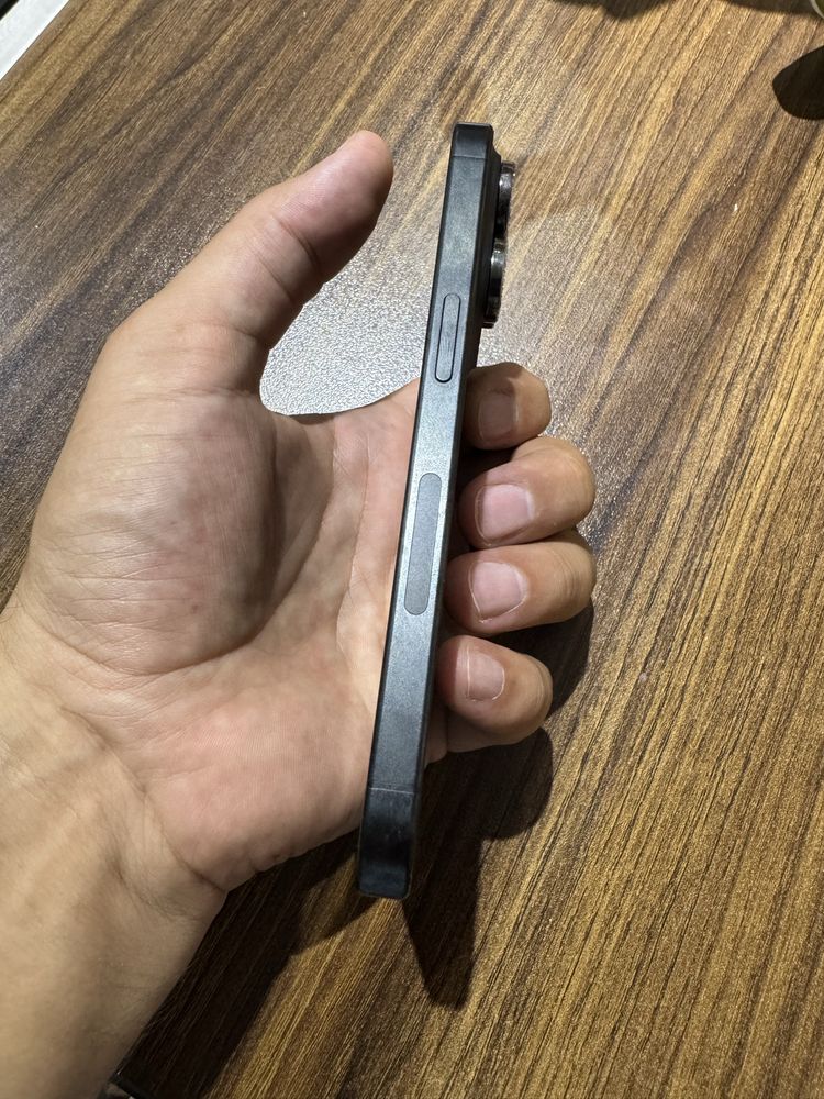 Iphone 15 pro LLA sotiladi