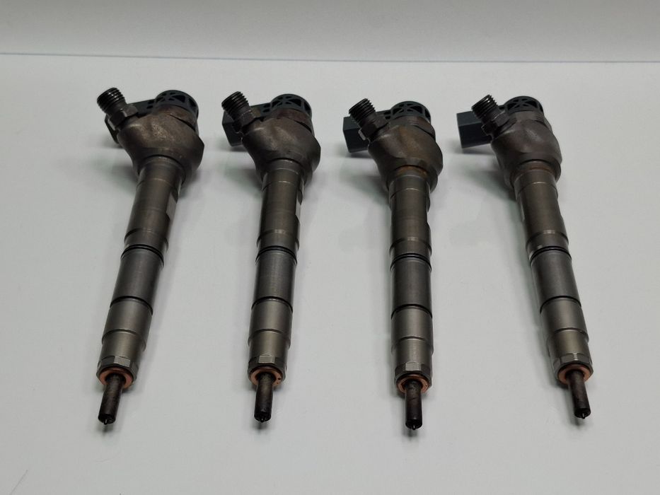 Injector AUDI A3 Sportback 8VA, 8VF 2012 - > TDI CLHA 04L130277G