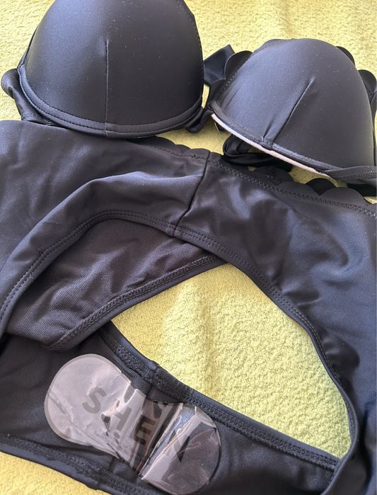 Бански от две части