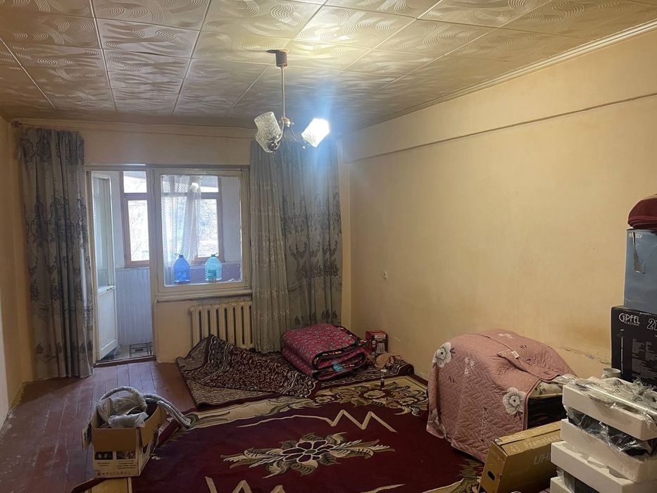 Yashnabod duboviyda 1 xonali kvartira srochniy narxlada sotiladi