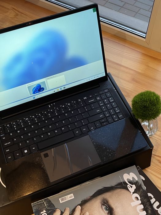 Продается Новый Ноутбук AmiTek Intel Core-i7
